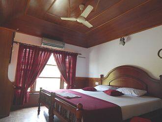 Backwater Retreat House Boat, Kumarakom 3
